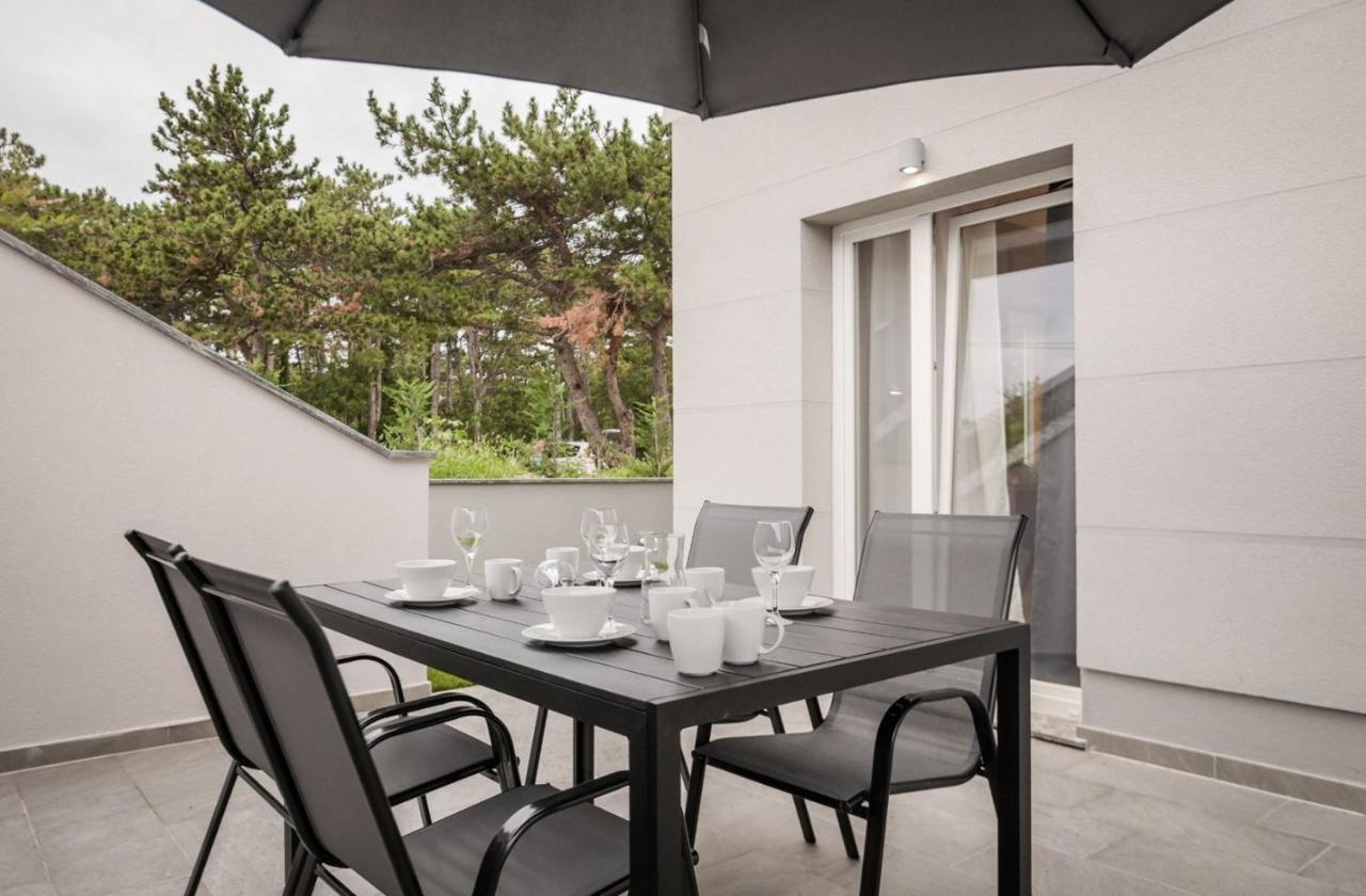 Luxury Apartments Villa Lacrima Šilo Kültér fotó